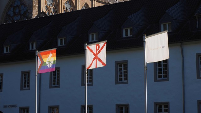 Fahnen in Altenberg